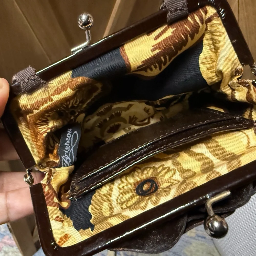 Brighton Preloved Brown Patton Floral Leather Clutch - Picture 8 of 9